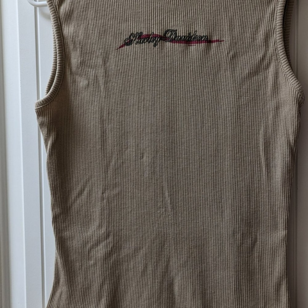 Harley Davidson Ladies Tan Turtleneck Sleeveless Tee - Picture 1 of 4